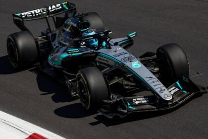 Russell outpaces Antonelli to continue flying start in Azerbaijan