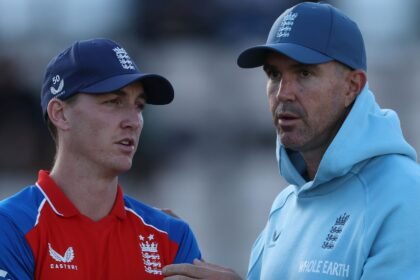 Brook relishing working with mentor of Pietersen's calibre