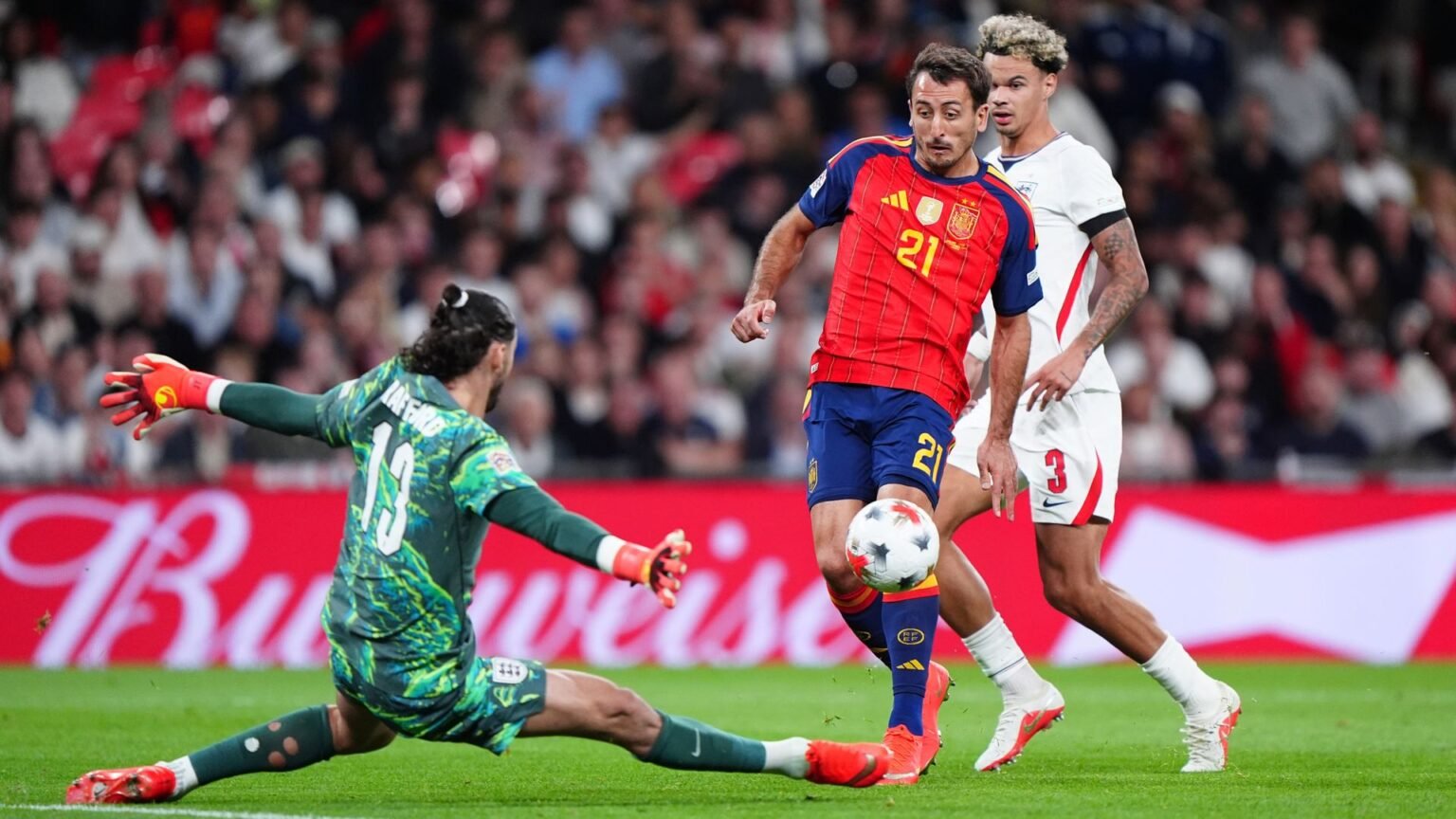 Keane disagrees with Gordon: There is a gap between Spain and England