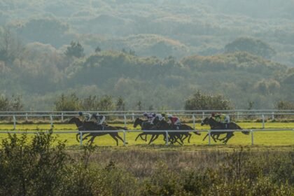 Romanza seeks first success at Ffos Las