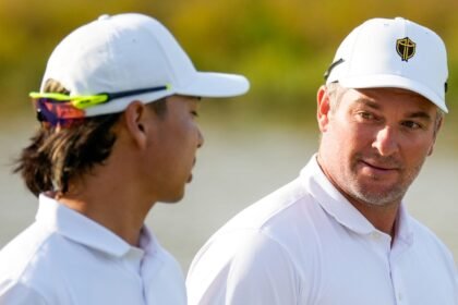 Internationals take shock lead over USA into singles after late drama