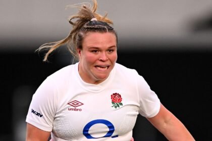 Red Roses make three changes to side for crunch New Zealand clash