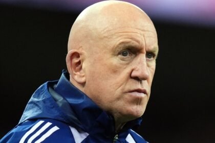 Edwards joins Red Roses coaching team on short-term deal