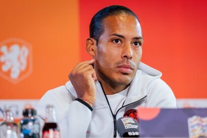 'Utter nonsense' - Van Dijk slams reporter in viral exchange