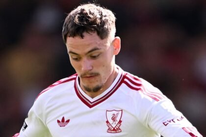 Carra: One of worst I've seen from Wirtz - he can't play vs Man City