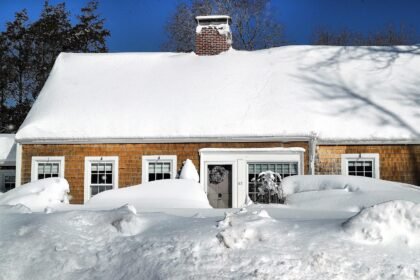 Surge in heating costs expected to worsen price crunch