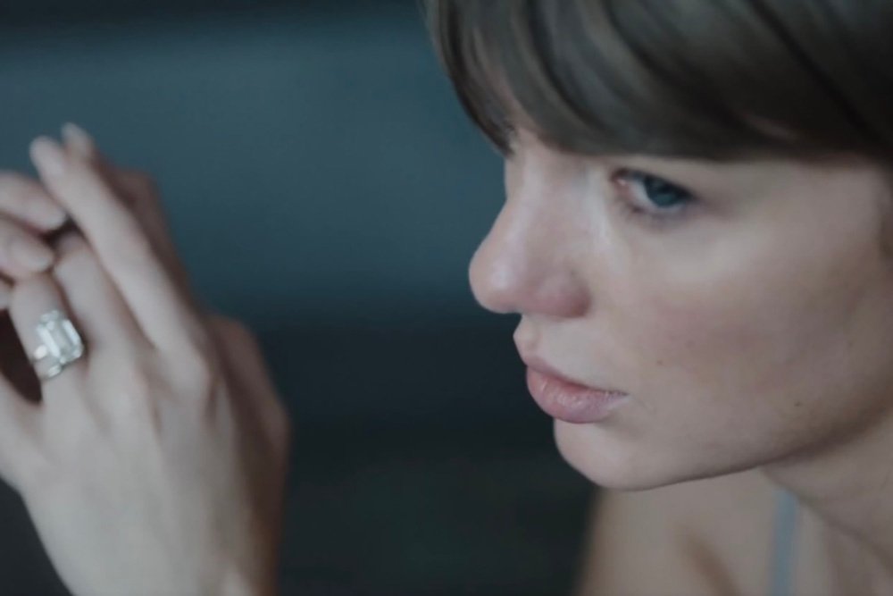 Taylor Swift’s ‘Patient Zero’ Music Video, Starring Dakota Johnson and Colin Farrell, to Debut at VMAs