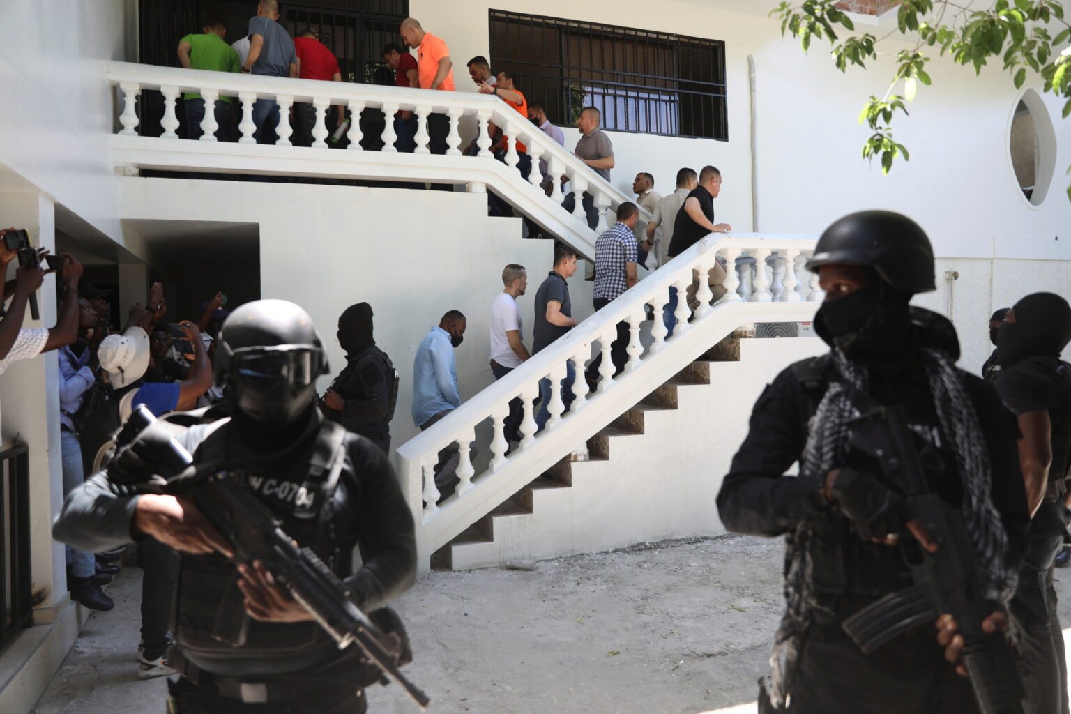18 suspects accused in the 2021 killing of Haiti's president being extradited to U.S.