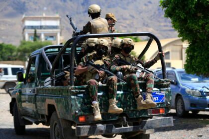 Houthis try to push deeper into western Yemen, upending life, witnesses tell NPR