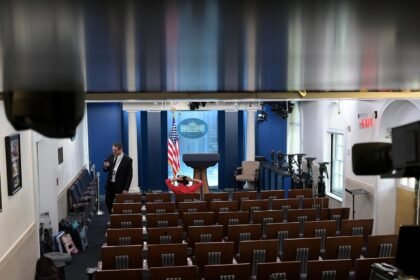 Judge concludes Trump's White House media ban hearing with no ruling