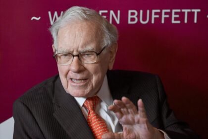 Warren Buffett steps down as Berkshire Hathaway chairman
