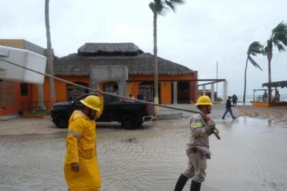 Hurricane Polo makes landfall in Baja California, 'life-threatening' winds forecast