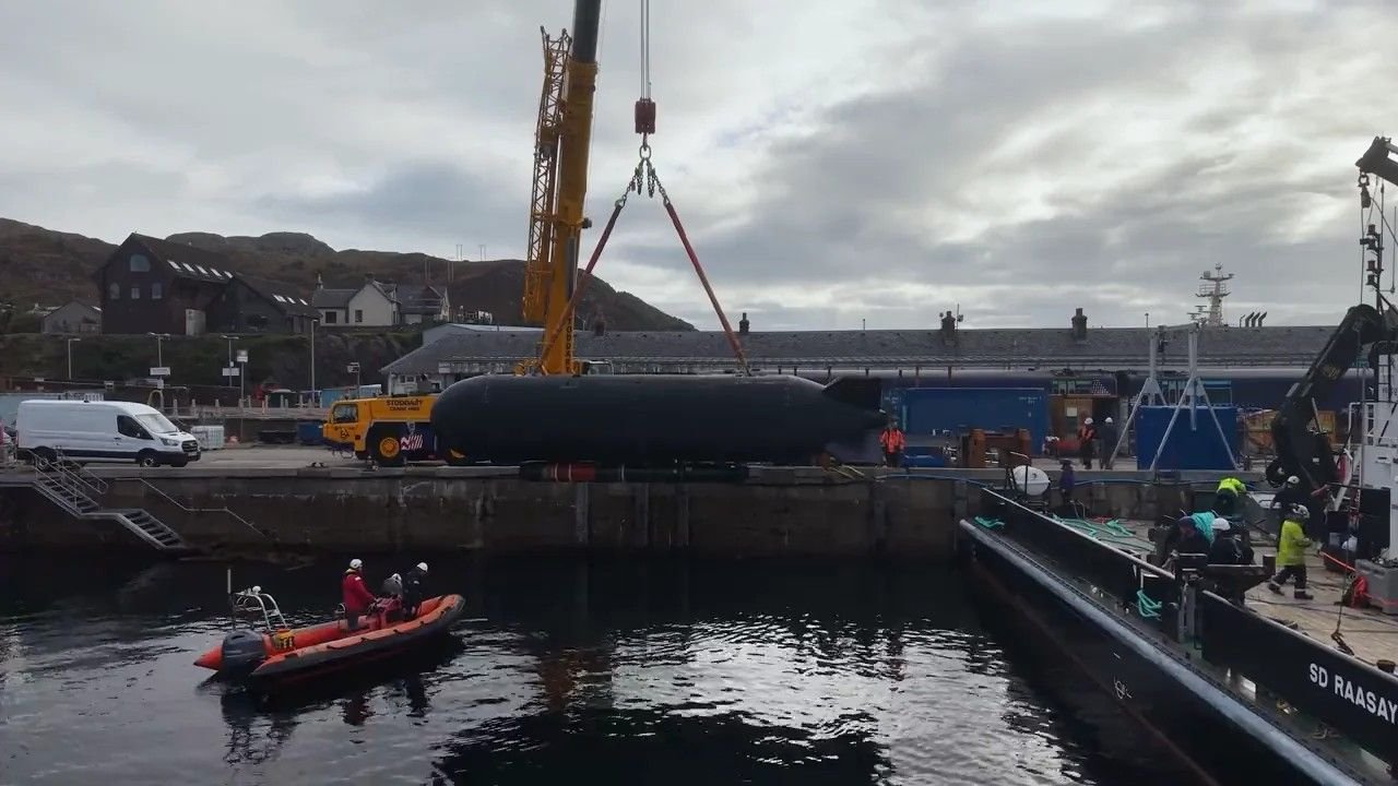 U.S. and UK navies successfully launch 3,700-pound submarine-sinking torpedo from robotic drone submarine in historic first