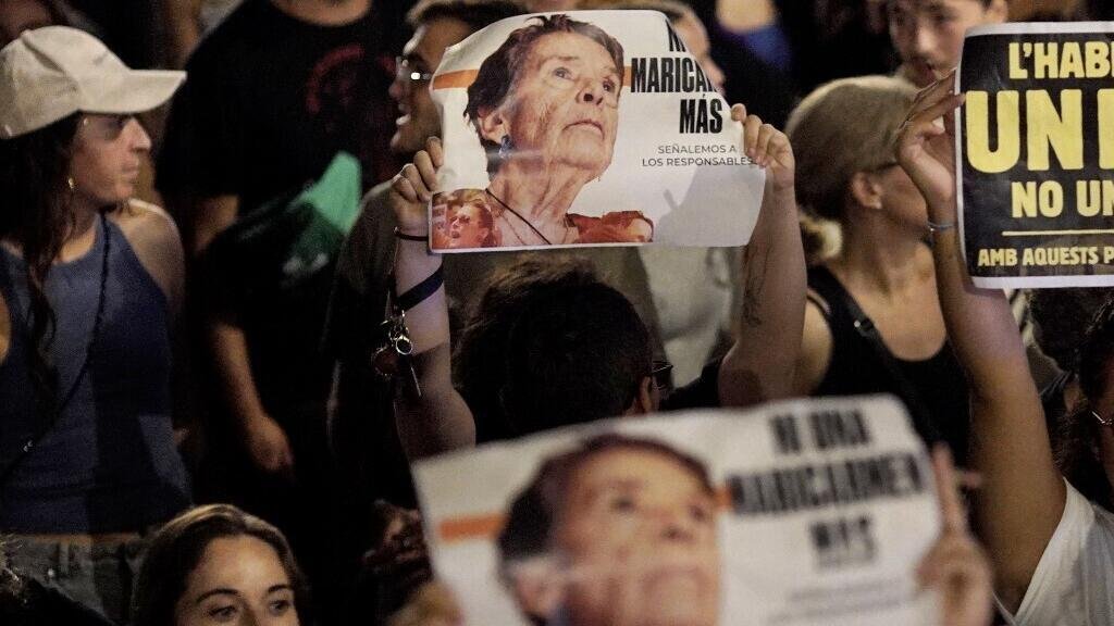 Evicted pensioner Maricarmen Abascal, heart of Spain's housing protests, dies
