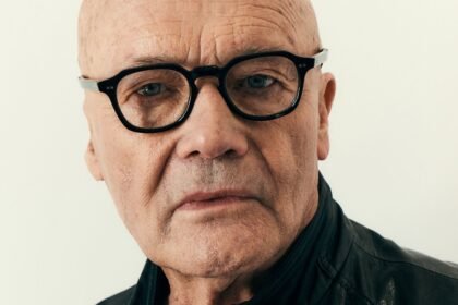 How Creed Bratton of ‘The Office’ Wound Up Working With Robert Pattinson in ‘Primetime’