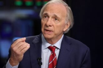 Ray Dalio warns the stock market's cushion against rising bond yields is shrinking