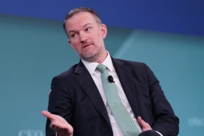 Trump trade chief Greer reports higher cash holdings as law firm pay topped $650K