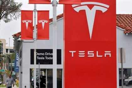 Tesla reports 486,532 vehicle deliveries for third quarter, topping expectation
