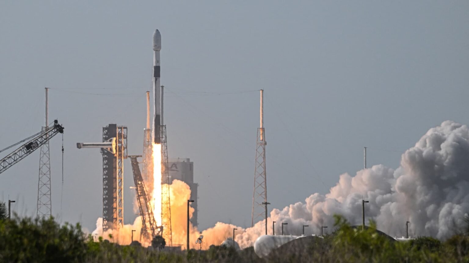 SpaceX set to launch Google AI chips into orbit in push toward space-based data centers