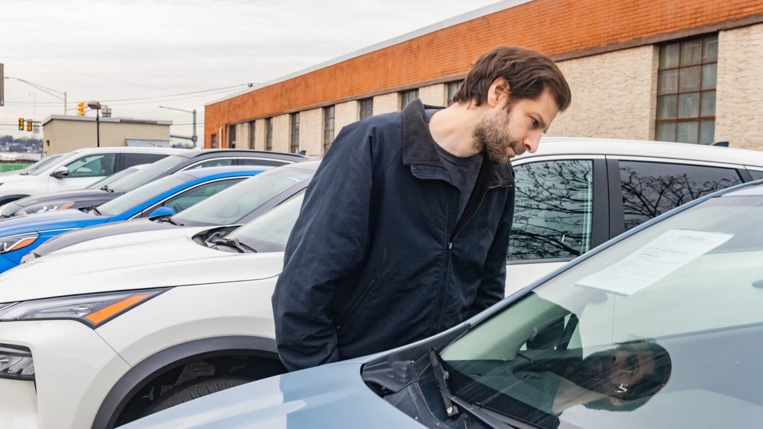 Car buyers are stretching loans to afford payments — it's a 'potential warning light,' analyst says
