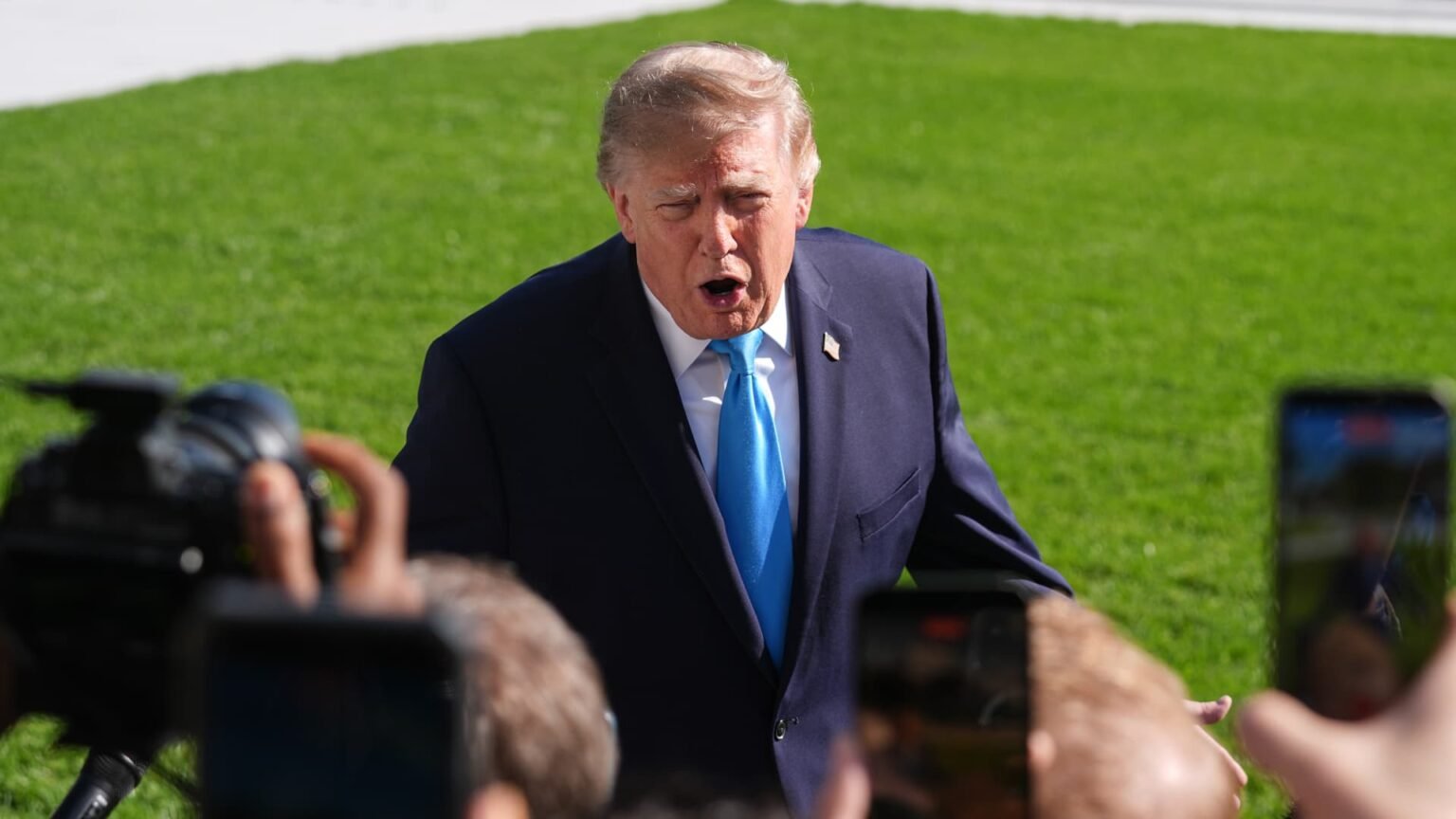 Trump offers U.S. help after plague death in Russia; WHO assesses the situation as low risk