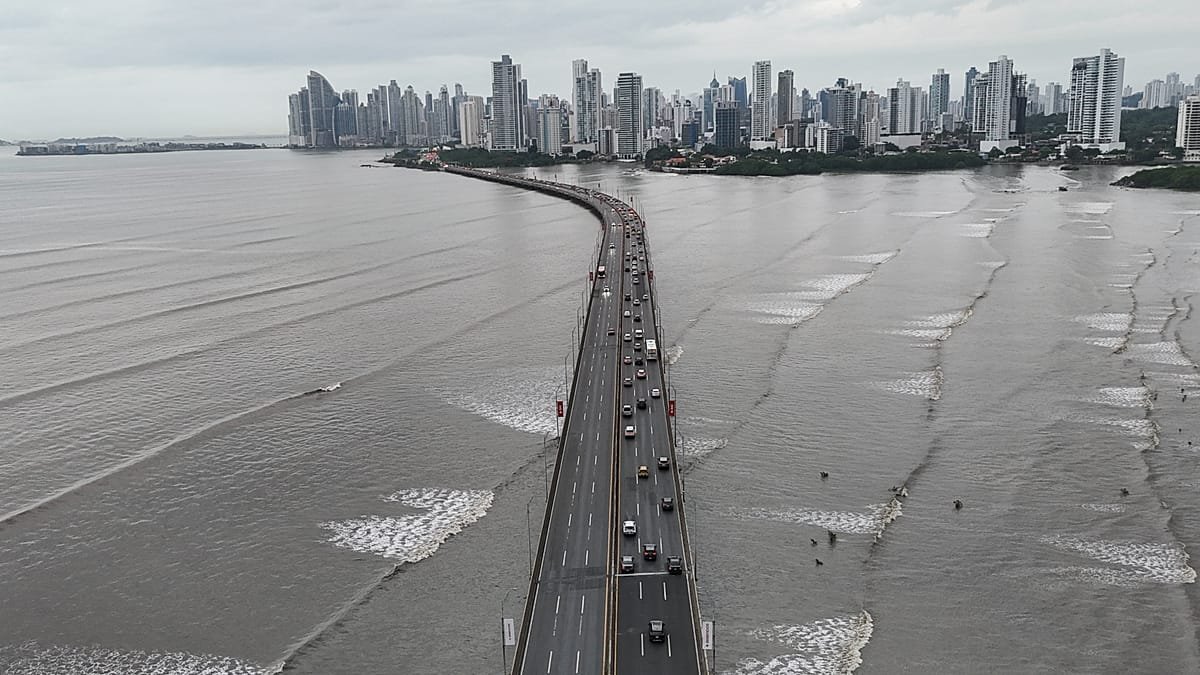 Tsunami threat after 7.6-magnitude earthquake strikes Panama, USGS says