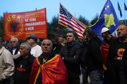 Tear gas and water cannon in Pristina as protesters clash with police