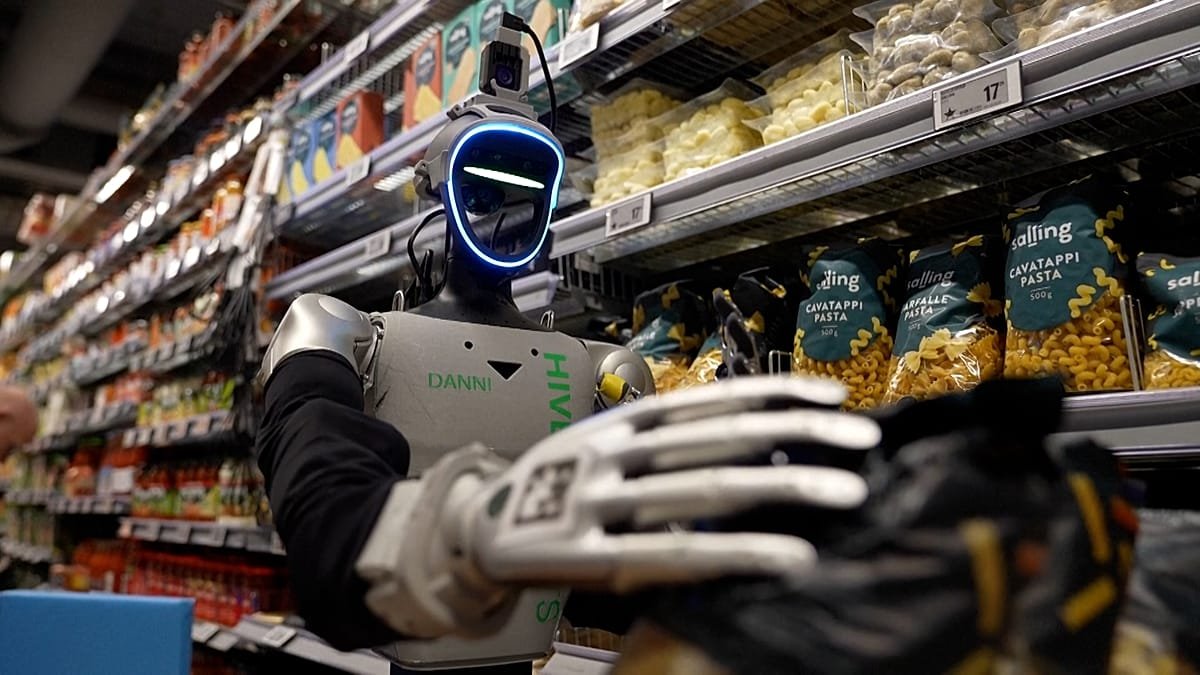 Denmark tests humanoid robots in supermarkets to help to ease staff workload at night