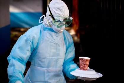 Russia denies plague death but quarantines hundreds without explanation