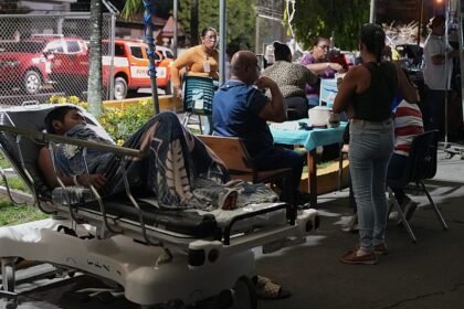 Panic in Panama as 7.7 quake hits, cathedral collapses and tsunami warnings spread