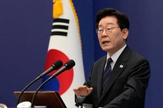 Kyiv open to 'constructive dialogue' after Seoul recalls its ambassador amid North Korean POW disclosure row