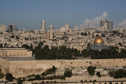 Residents search belongings after Jerusalem building demolished