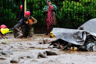 Chile: Santiago flooding turns streets to rivers as Kast declares state of catastrophe