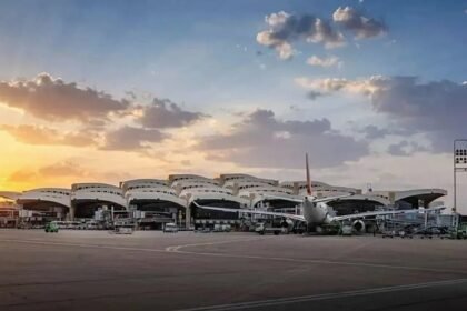 Riyadh airport stays shut after deadly attack as Trump says US may join Saudi strikes on Houthis