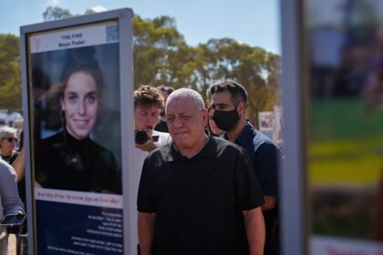 One-minute siren sounds in Tel Aviv to mark October 7 anniversary