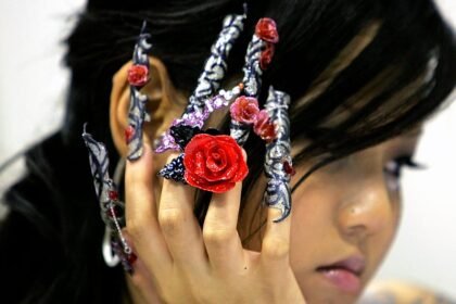 Fantasy worlds come to life on nails at London nail art competition