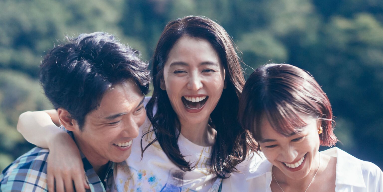 ‘Between Two Lovers’ Review: Nanako Hirose’s Contentious Family Drama Examines an Ill-Fated Throuple