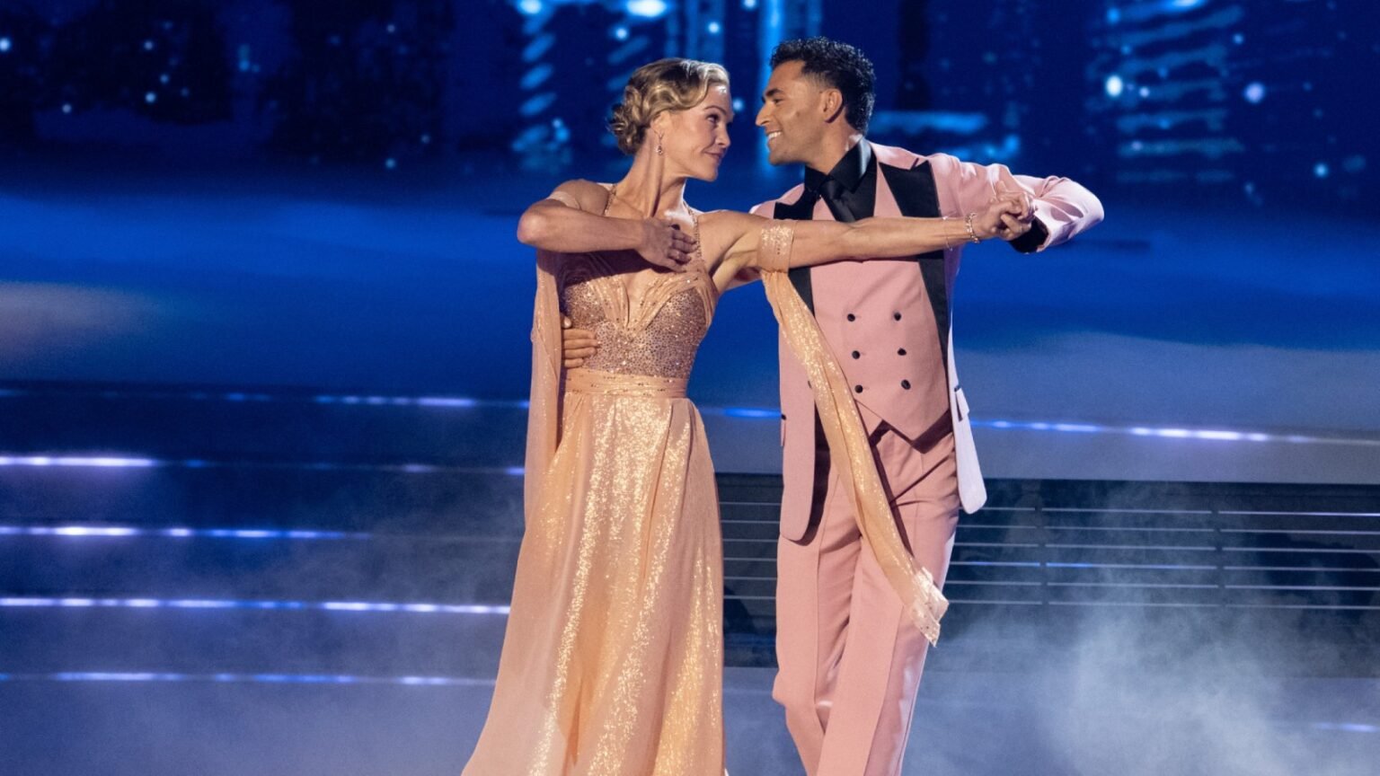 Watch ‘Dancing With the Stars’ Celebrate Mariah Carey With Themed Show