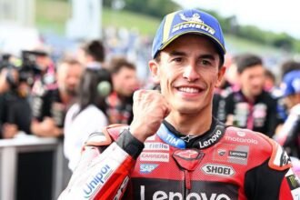 Marquez wins in Japan to cut Martin's MotoGP lead