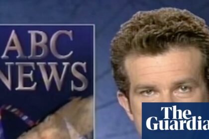 Richard Morecroft, veteran ABC news presenter, dies age 70 after cancer diagnosis