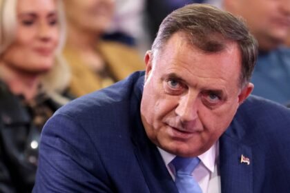 Dodik declared Bosnia ‘dead’. Irrelevant rhetoric or serious threat?