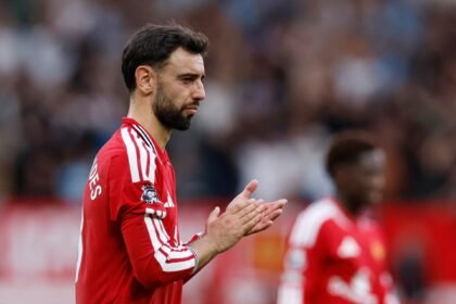 Manchester United vs Tottenham LIVE: Premier League