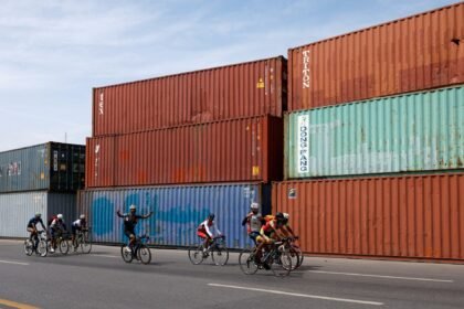 ‘Containerabad’: Pakistan’s capital and truckers bleed money amid lockdown