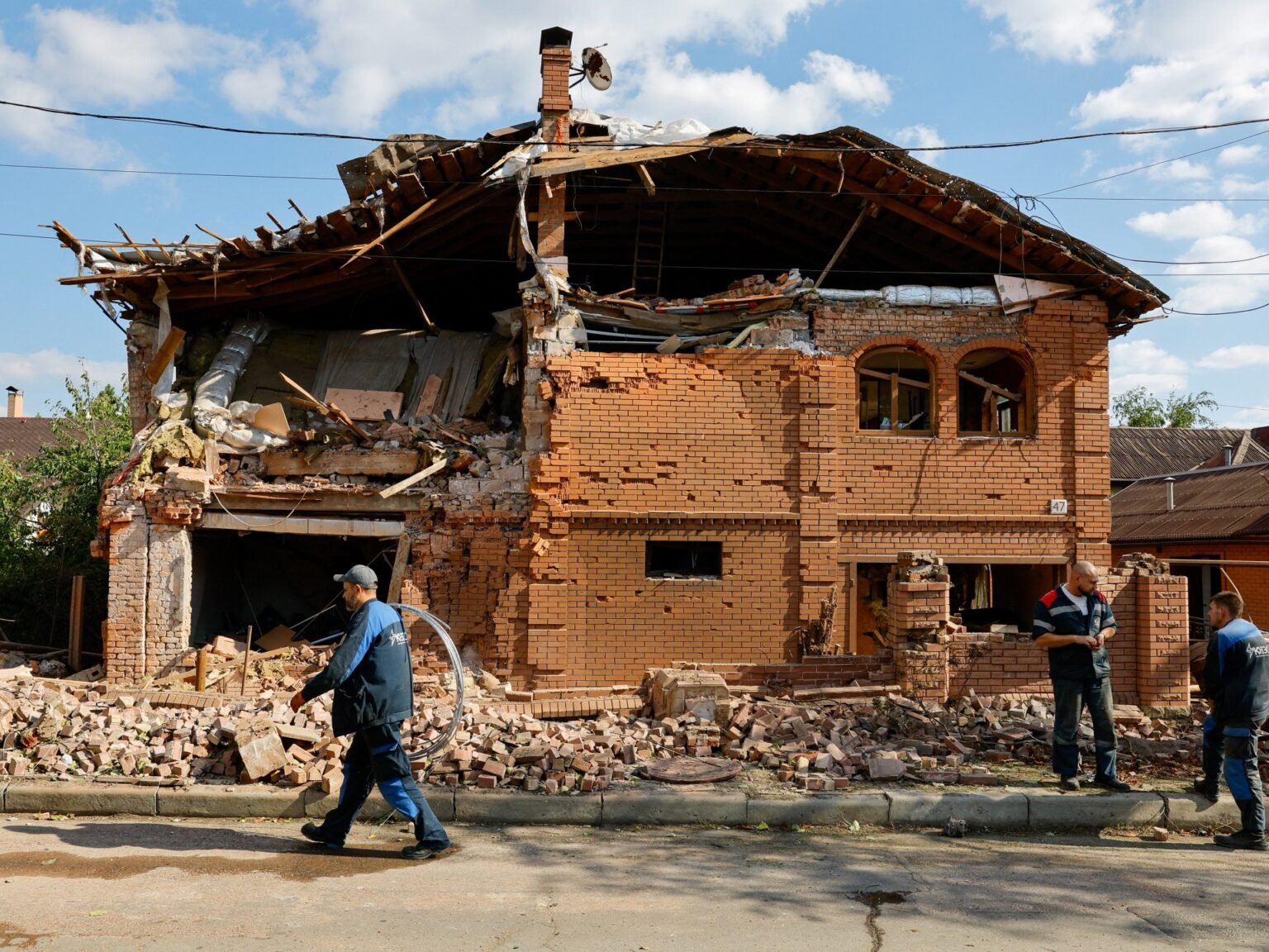 Ukraine launches major drone attack on Russia’s Moscow region, killing two
