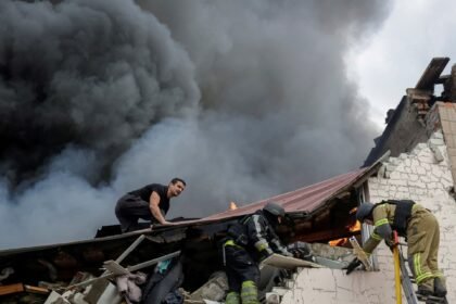 Ukraine pushes Russia back in Donetsk as military, civilian casualties soar