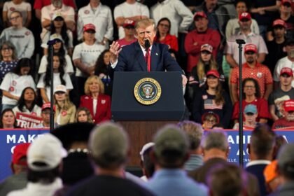Trump takes a swipe at Kamala Harris’ looks as MAGA women guffaw at rambling Tennessee rally