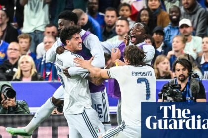 Nations League: Italy earn draw against 10-man France, Northern Ireland stun Ukraine
