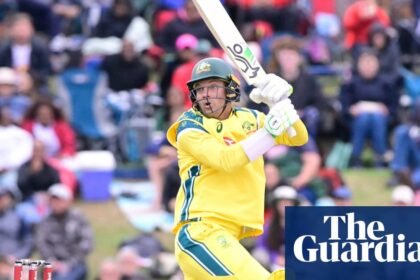 Australia deny South Africa series sweep as Carey returns to form in rain-affected third ODI