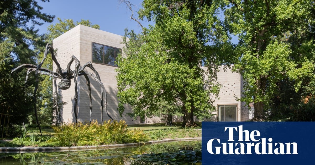 ‘If it’s too slick, it looks like a fashion mag’: Peter Zumthor on his £110m rammed concrete gallery