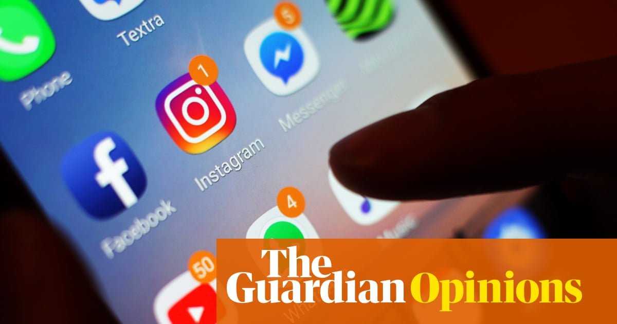 Own a mobile phone? Then you’re paying the ‘app tax’. It’s a racket and it’s time the UK faced Apple and Google down | Chi Onwurah
